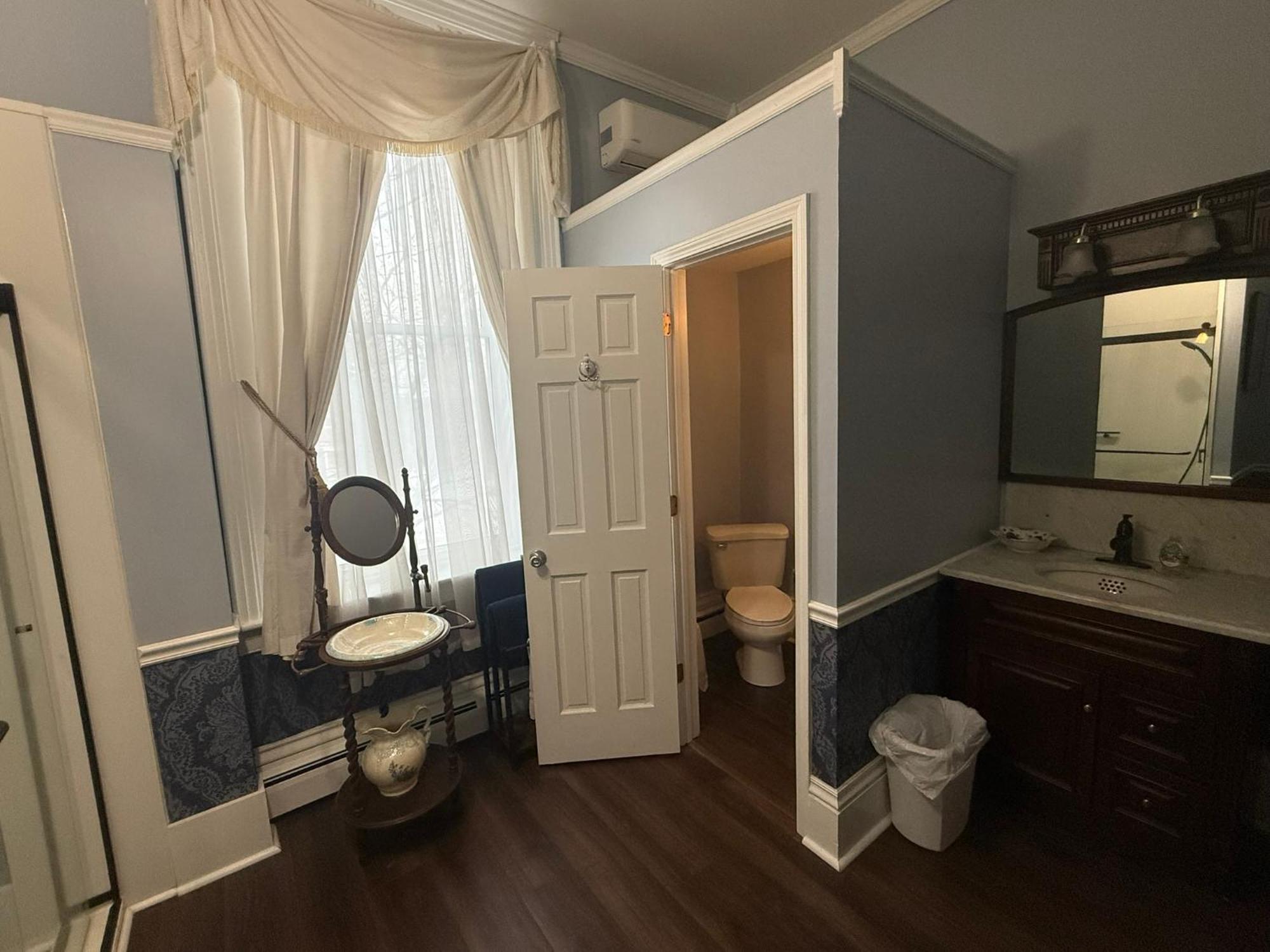 The Gridley Inn B&B Waterloo Εξωτερικό φωτογραφία