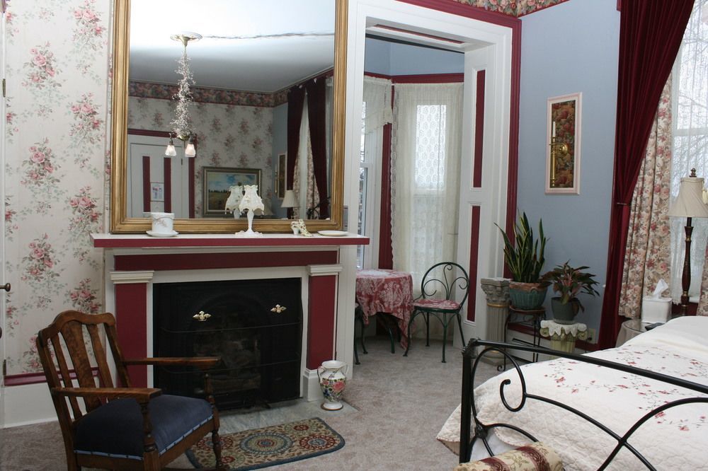 The Gridley Inn B&B Waterloo Εξωτερικό φωτογραφία